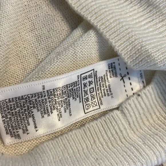 Forever 21 mustache crop top sweater - Picture 3 of 3